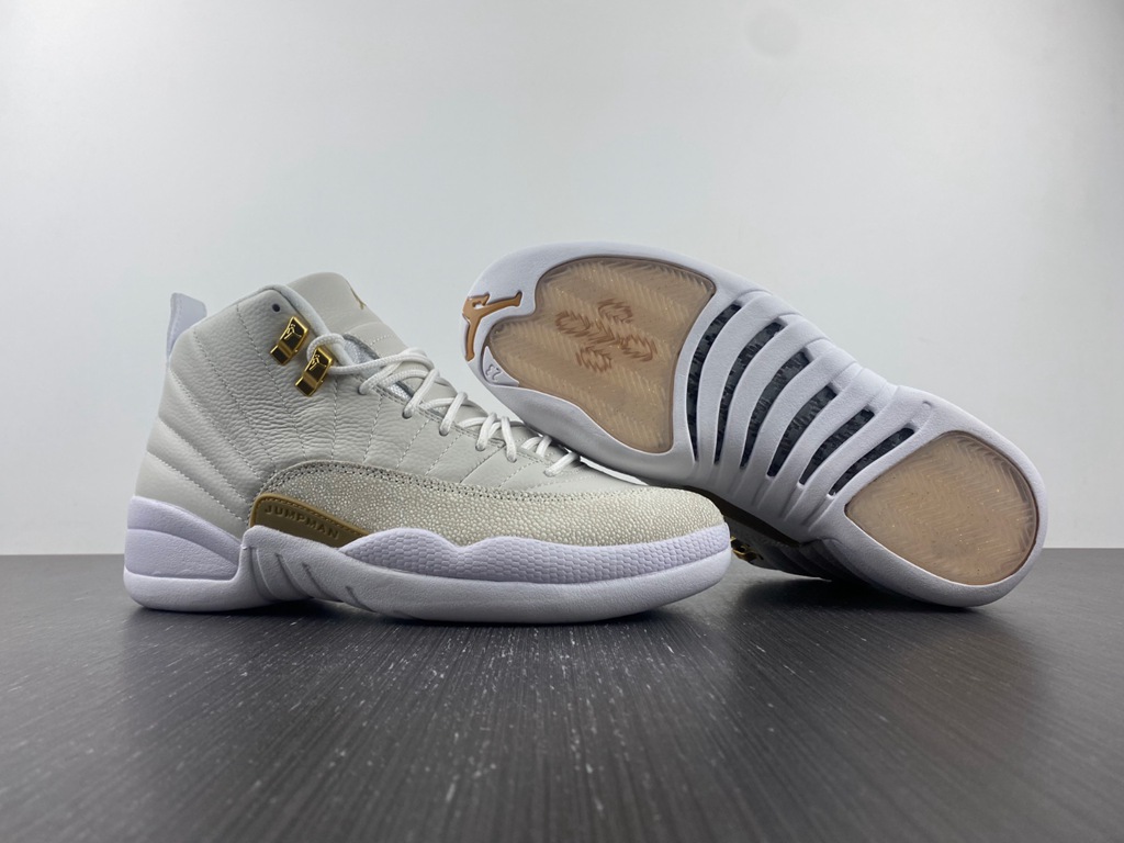 OVO x Air Jordan 12 ??White